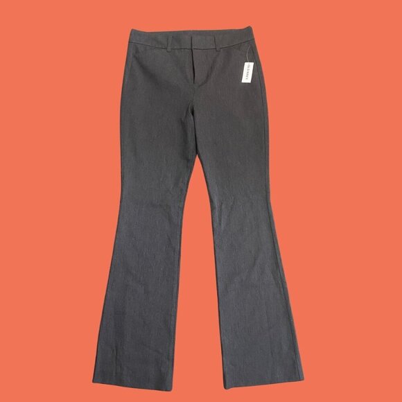 ✨Old Navy High-Rise Pixie Flare Pants – Size 8 | Secret-Smooth Pocket Fit✨ - Picture 2 of 9